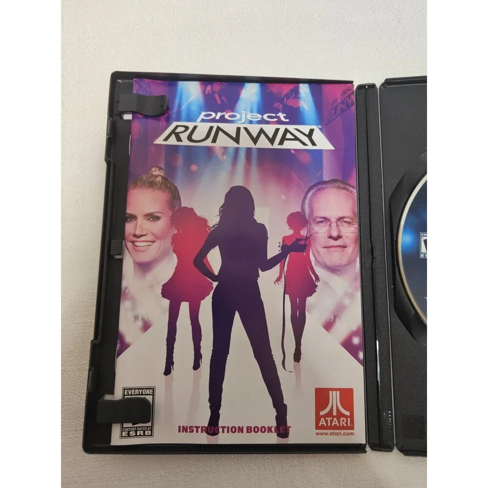 Sims 3 Expansion bundle( New) Sealed & Project runway PC Video Game (Open)